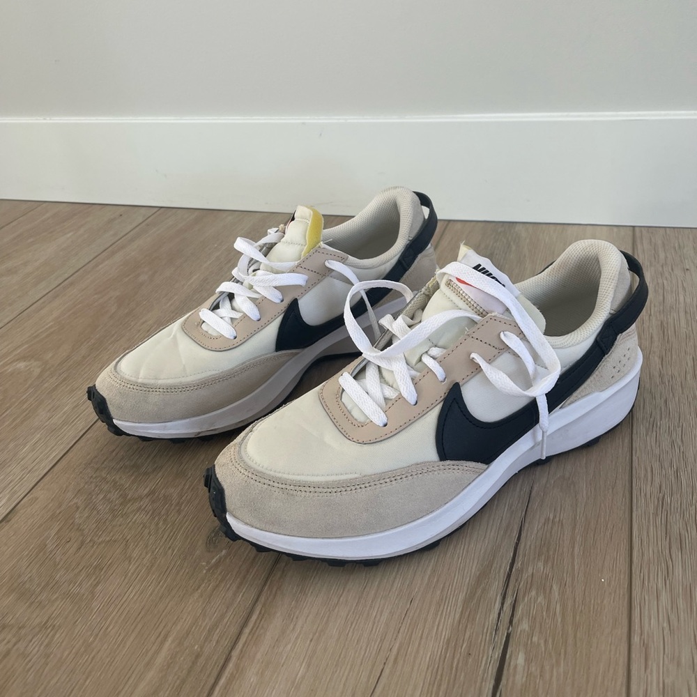 Women’s Nike Waffle size 10.
